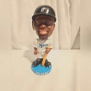 NEW Carlos Delgado 25 FLORIDA MARLINS Baseball Player Bobblehead with Bat